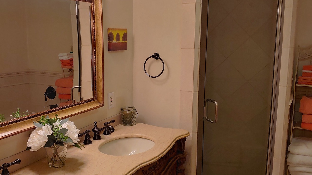 Photo of Bathroom in Salinas
