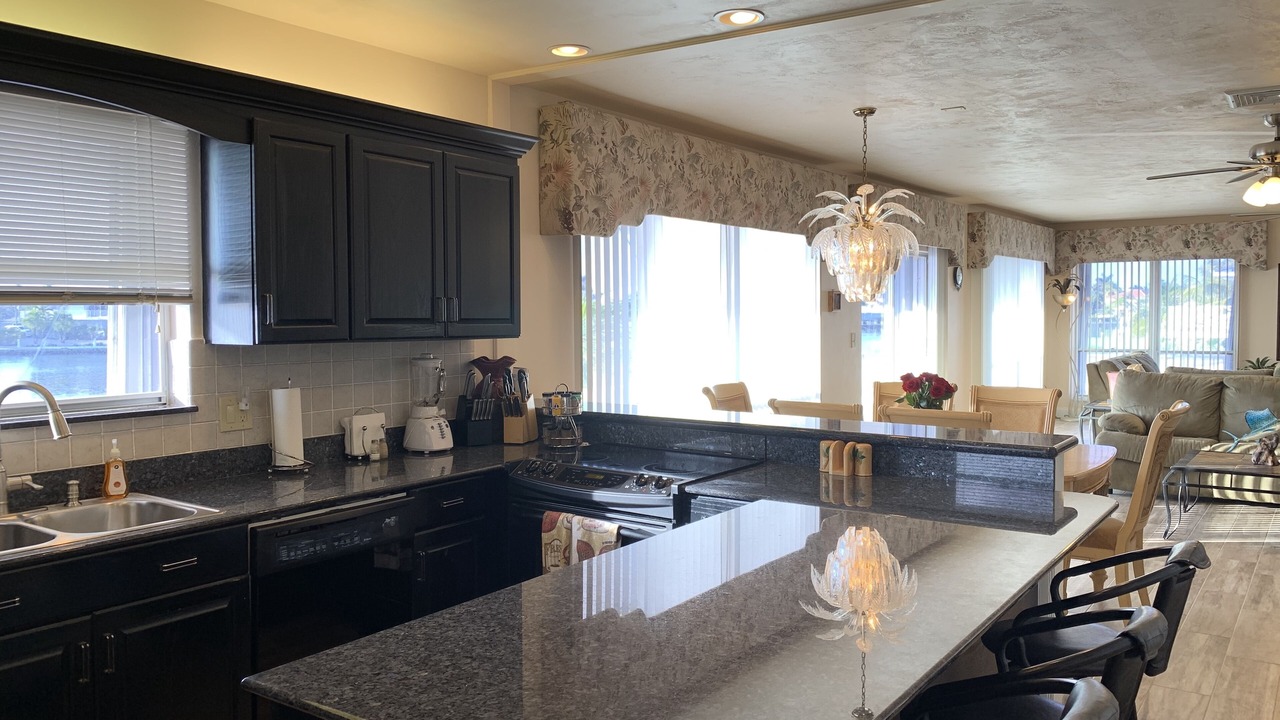 Photo of Bedroom in Marathon
