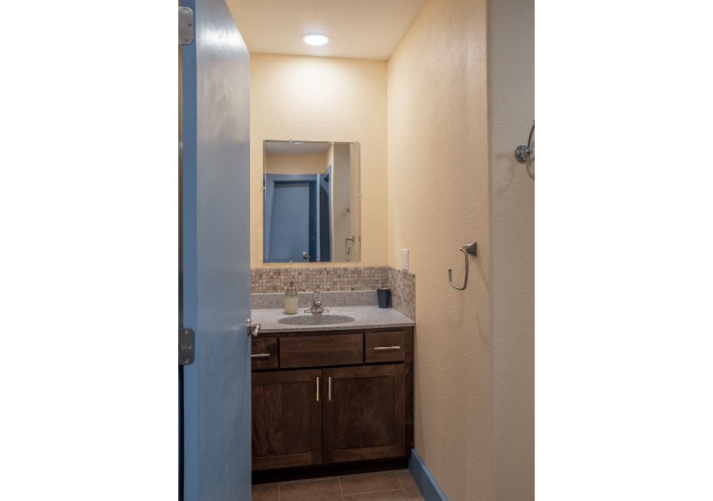 Photo of Bathroom in Coal Creek Canyon