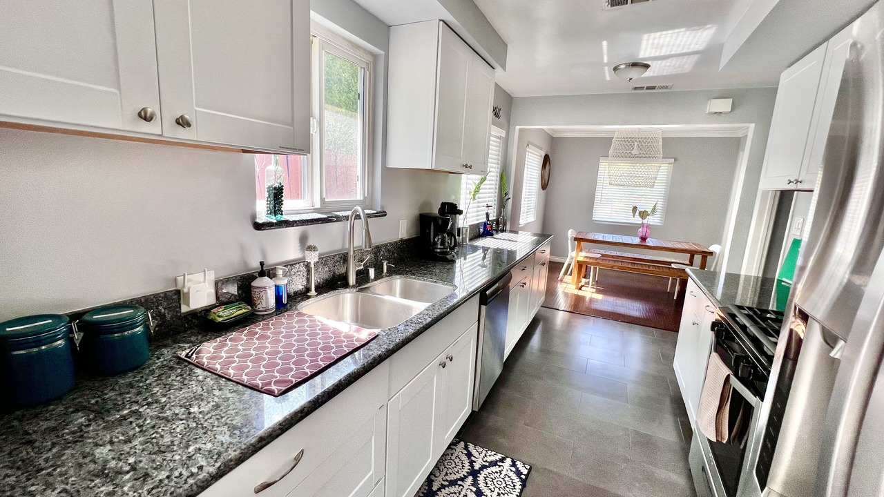 Photo of Kitchen in Encino