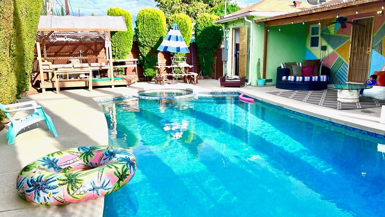 Photo of Outdoor in Encino