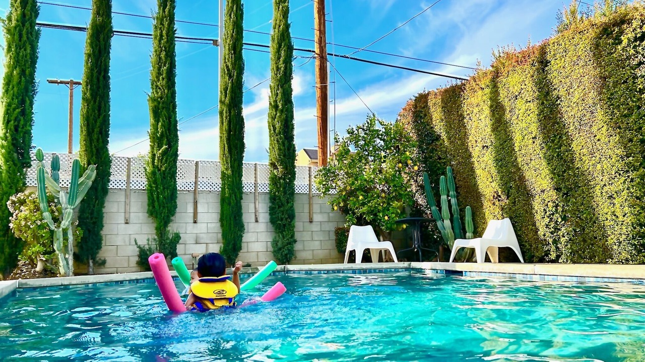 Photo of Outdoor in Encino