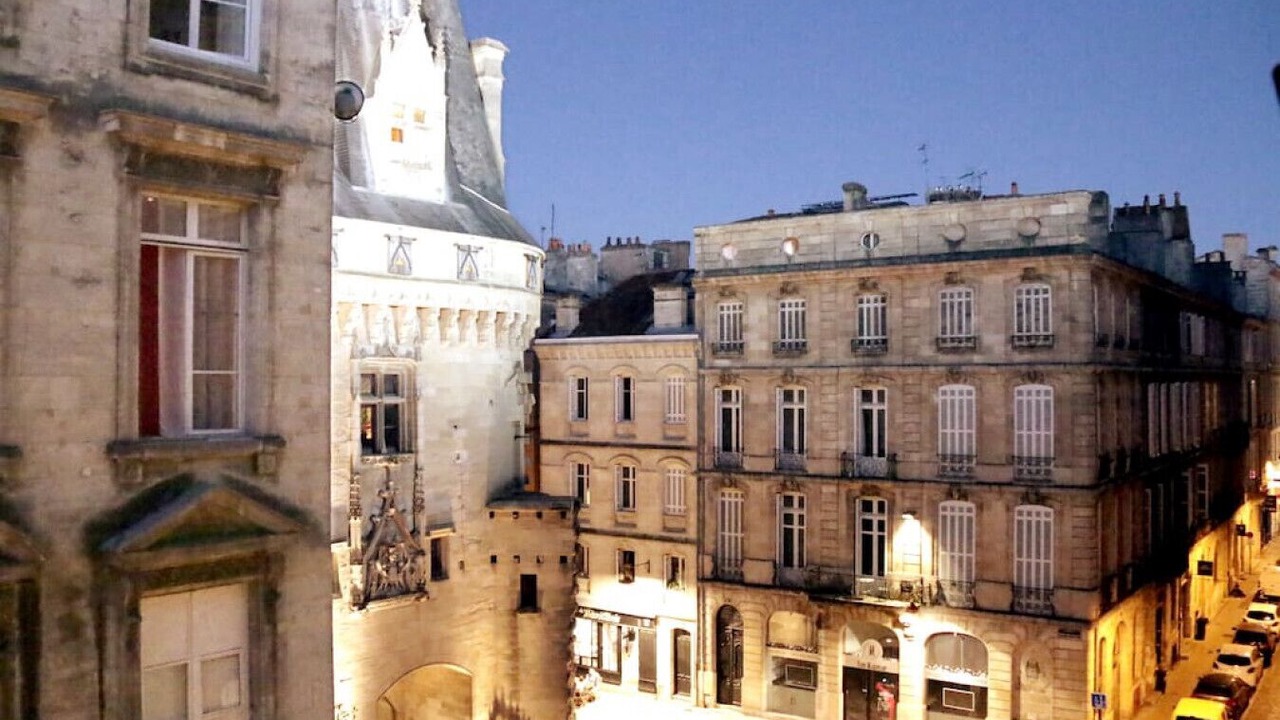 Photo of Outdoor in Hotel de Ville - Quinconces