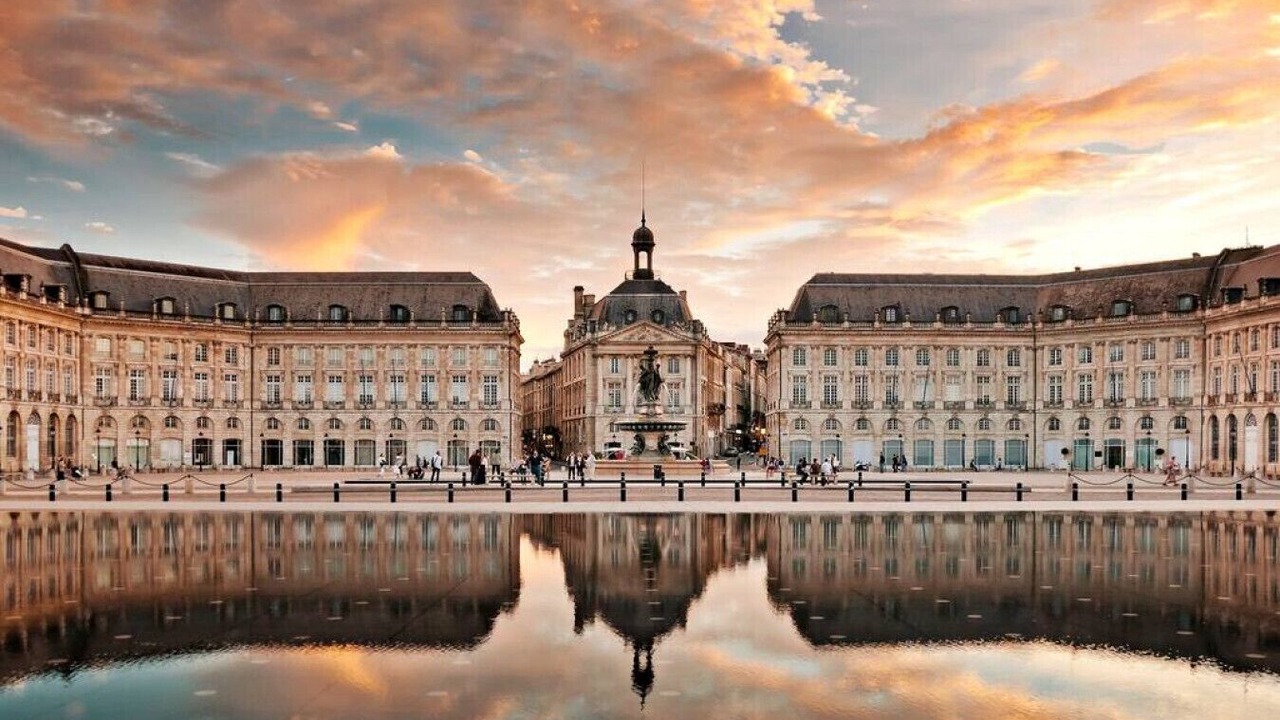 Photo of Others in Hotel de Ville - Quinconces