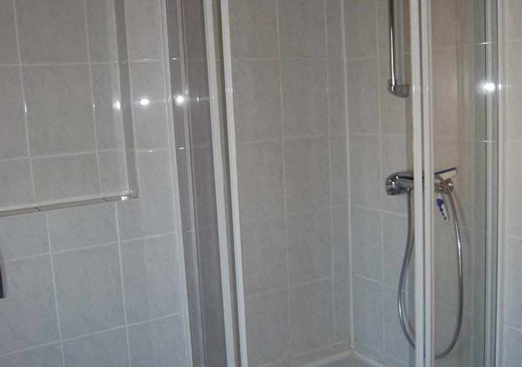 Photo of Bathroom in Wenigerath