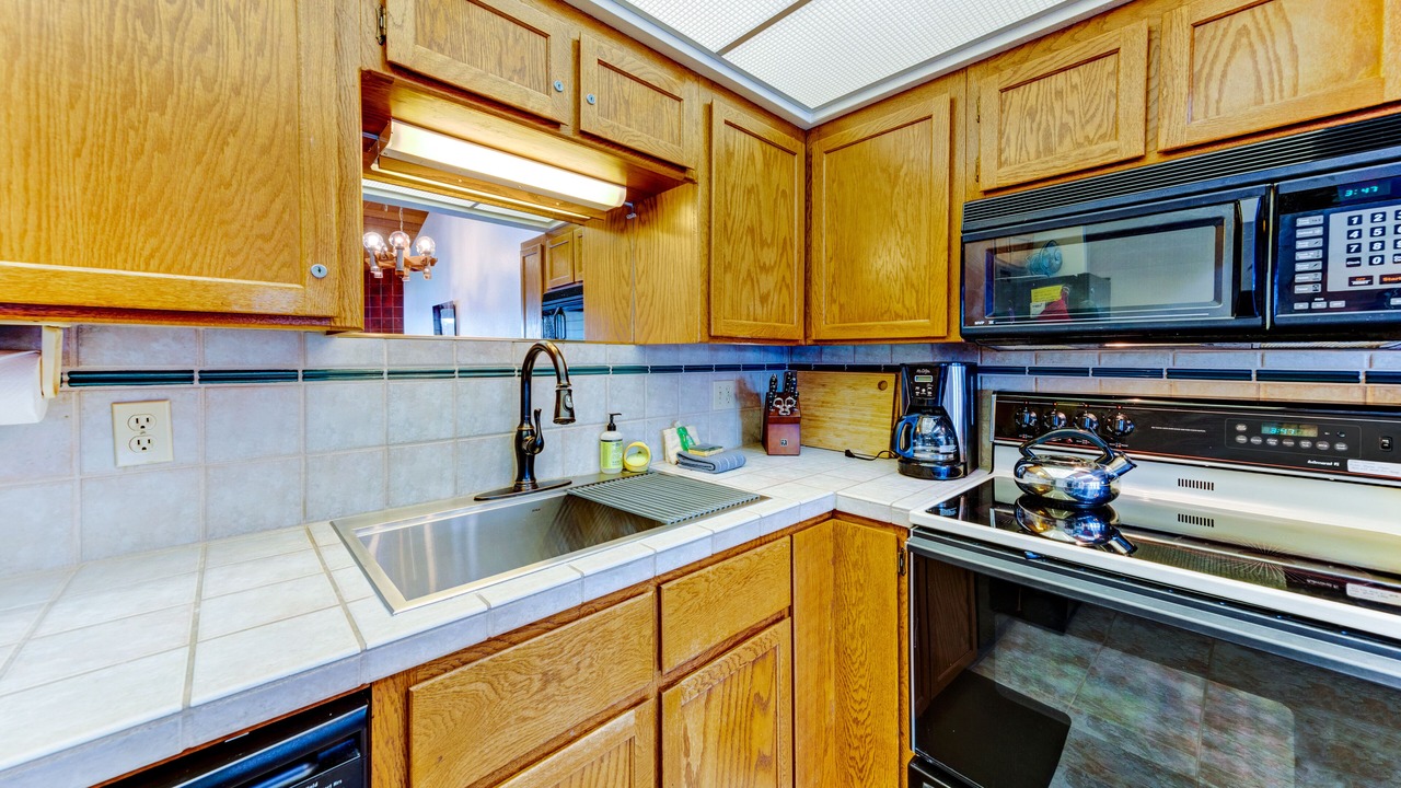 Photo of Kitchen in Gold Beach