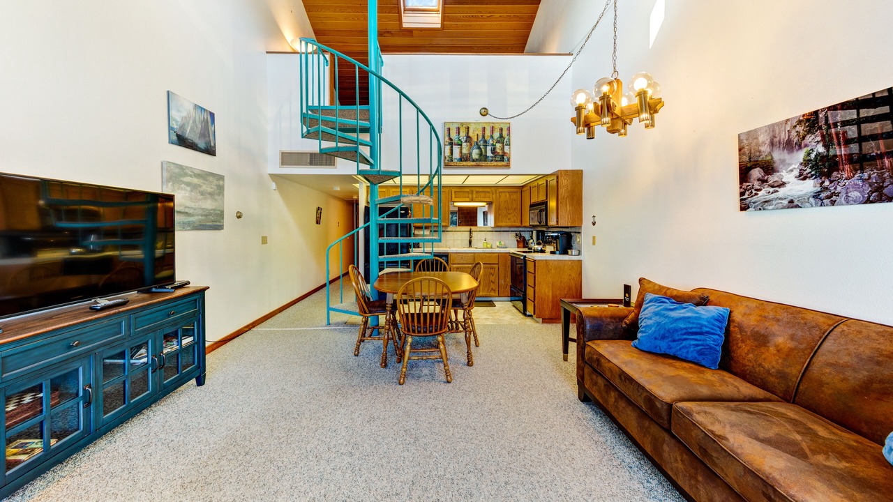 Photo of Livingroom in Gold Beach