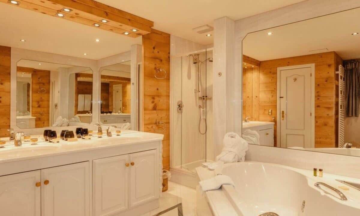 Photo of Bathroom in Gstaad