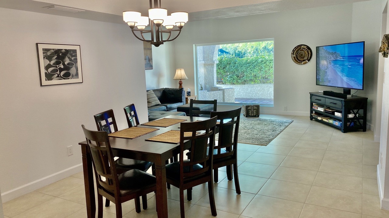 Photo of Livingroom in Spanish Mountain Estates