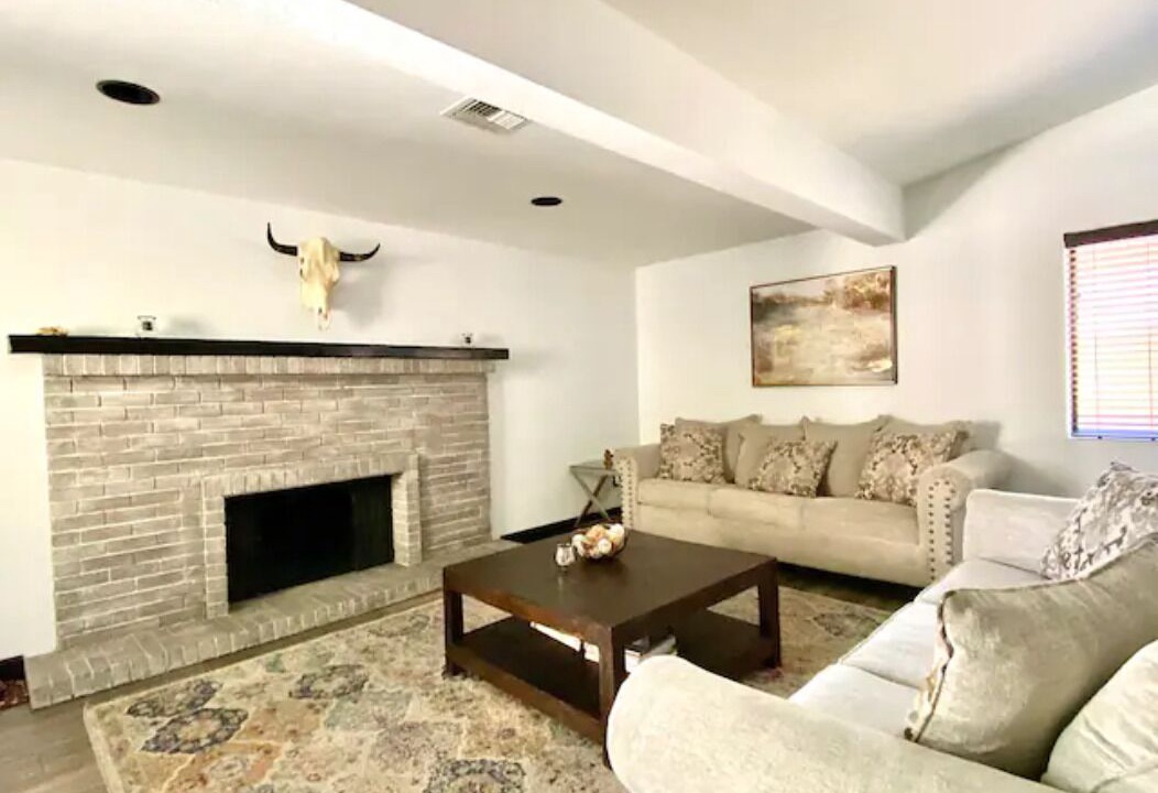 Photo of Livingroom in Mesa