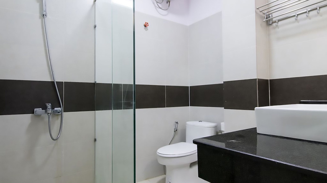 Photo of Bathroom in Mean Chey