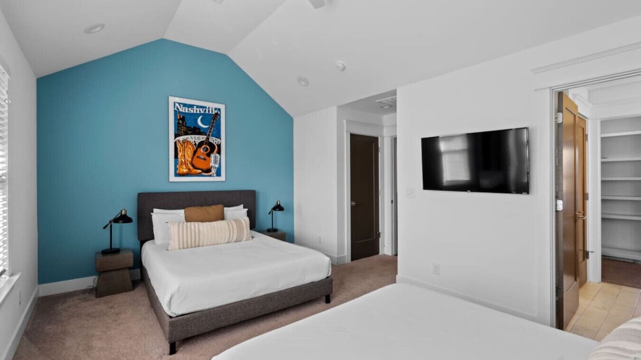 Photo of Bedroom in Charlotte Park