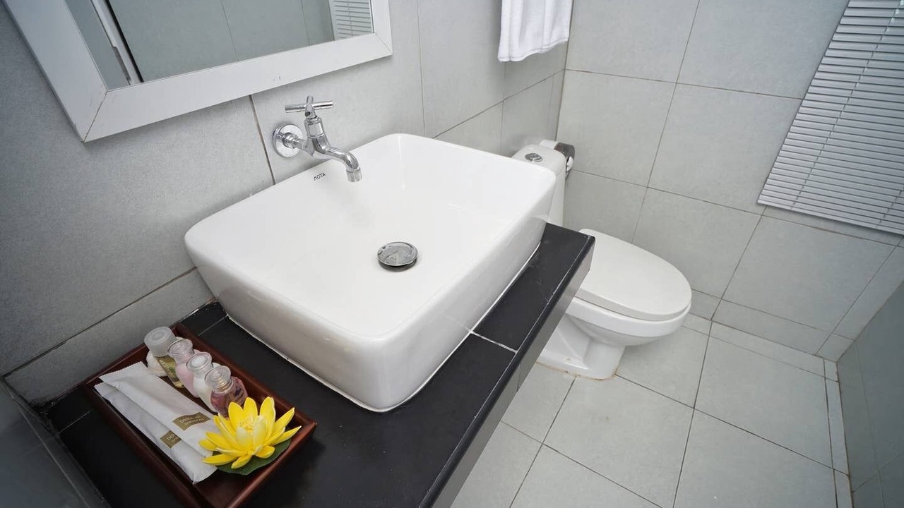 Photo of Bathroom in Sanambin