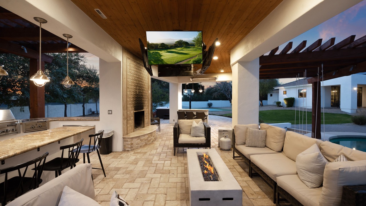 Photo of Patio Balcony in La Tierra Estates