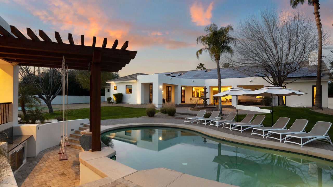 Photo of Outdoor in La Tierra Estates