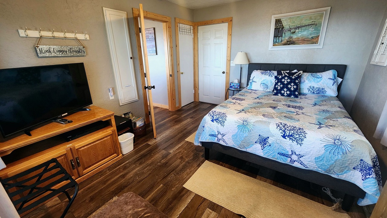 Photo of Bedroom in Brookings
