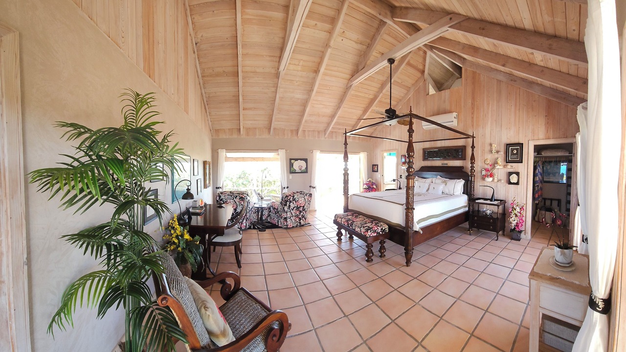 Photo of Bathroom in Green Turtle Cay