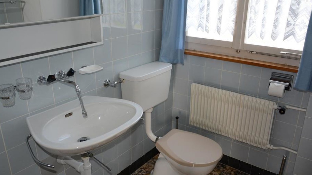 Photo of Bathroom in Saanenmoeser