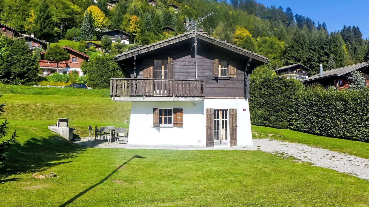 Photo of Others in Moleson