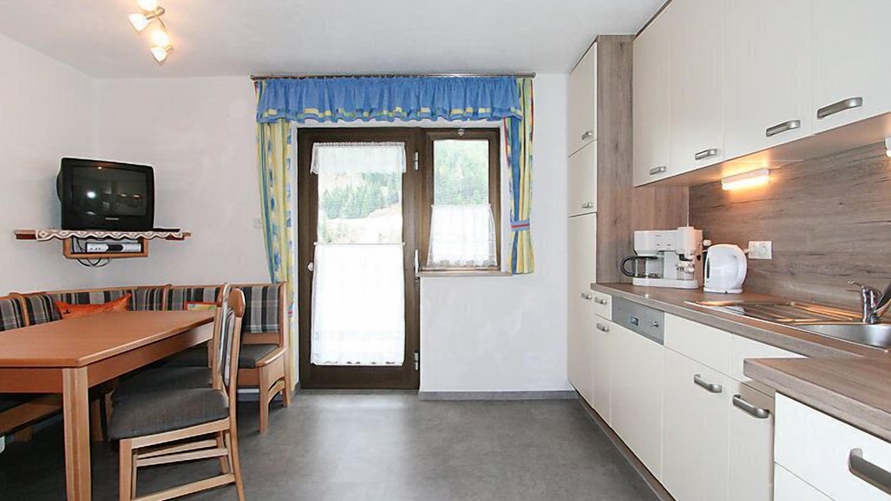 Photo of Bedroom in Pians