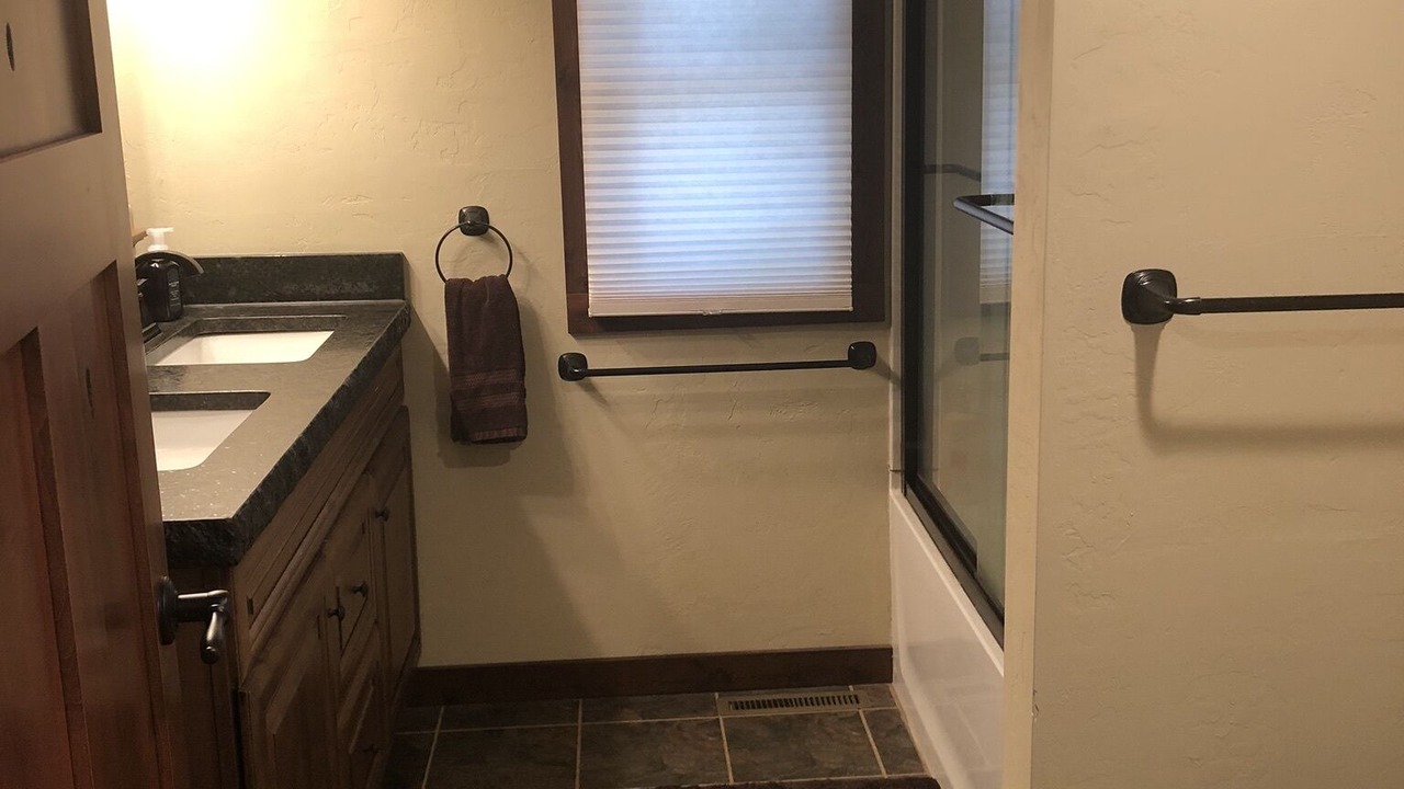 Photo of Bathroom in Townsend