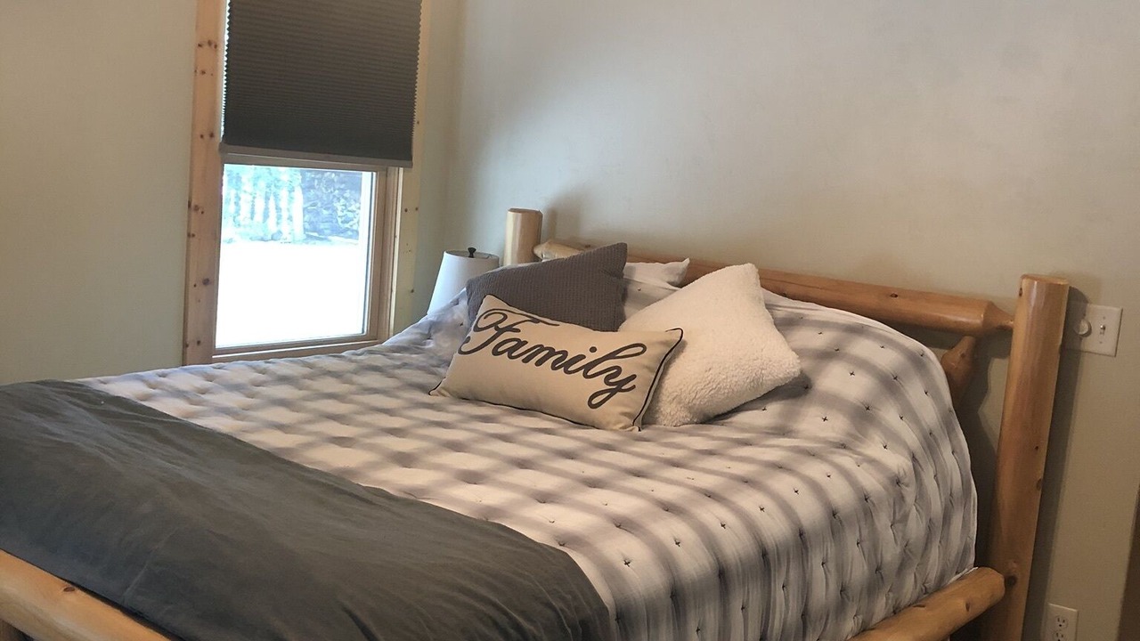 Photo of Bedroom in Townsend