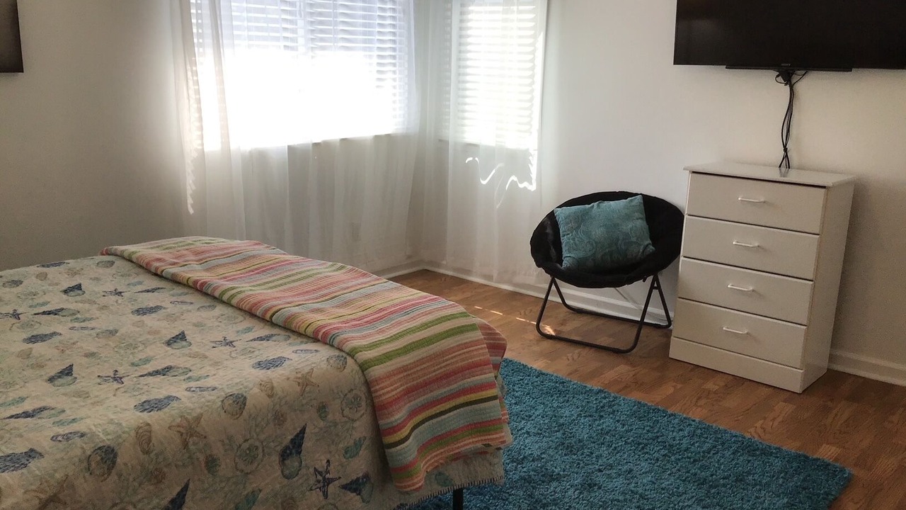 Photo of Bedroom in Blacksburg