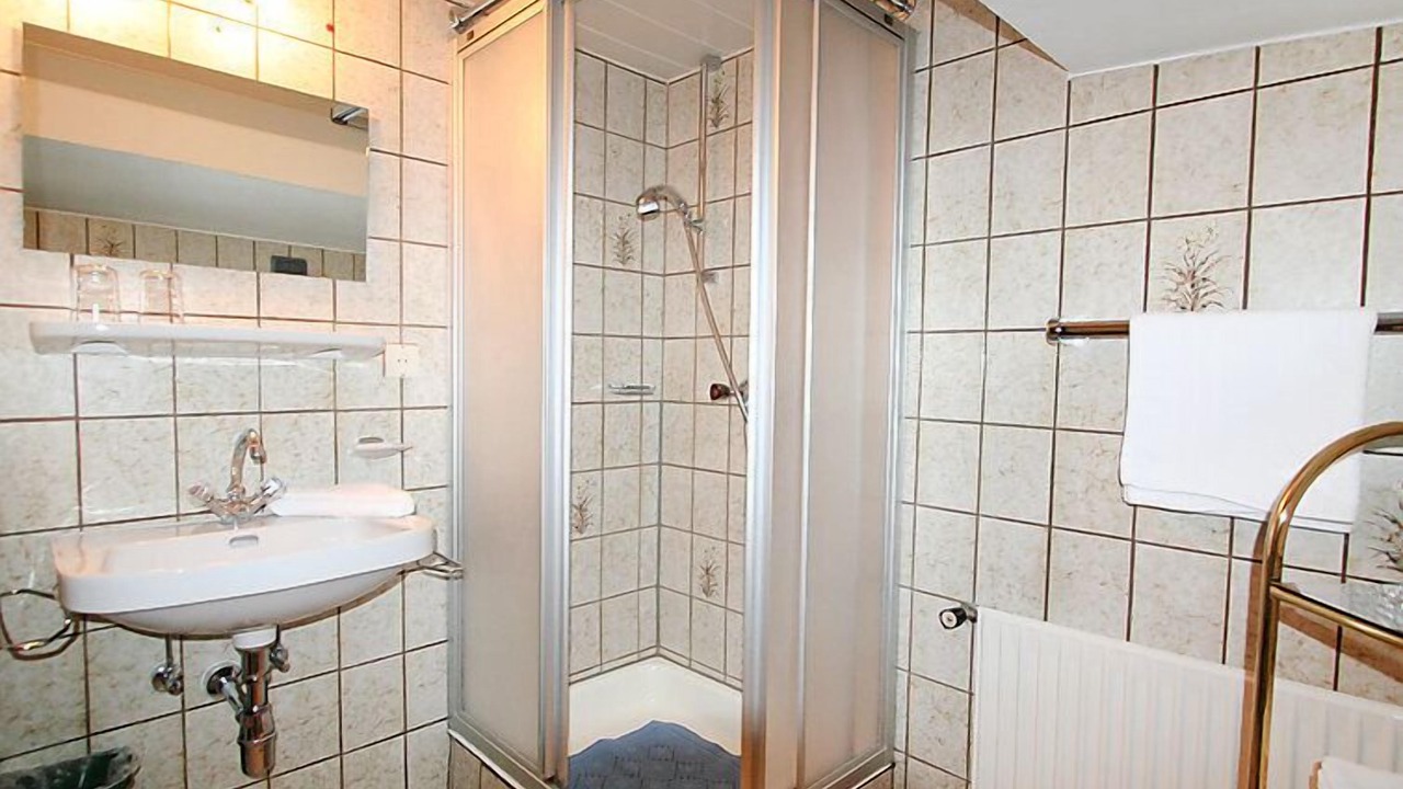 Photo of Bathroom in See