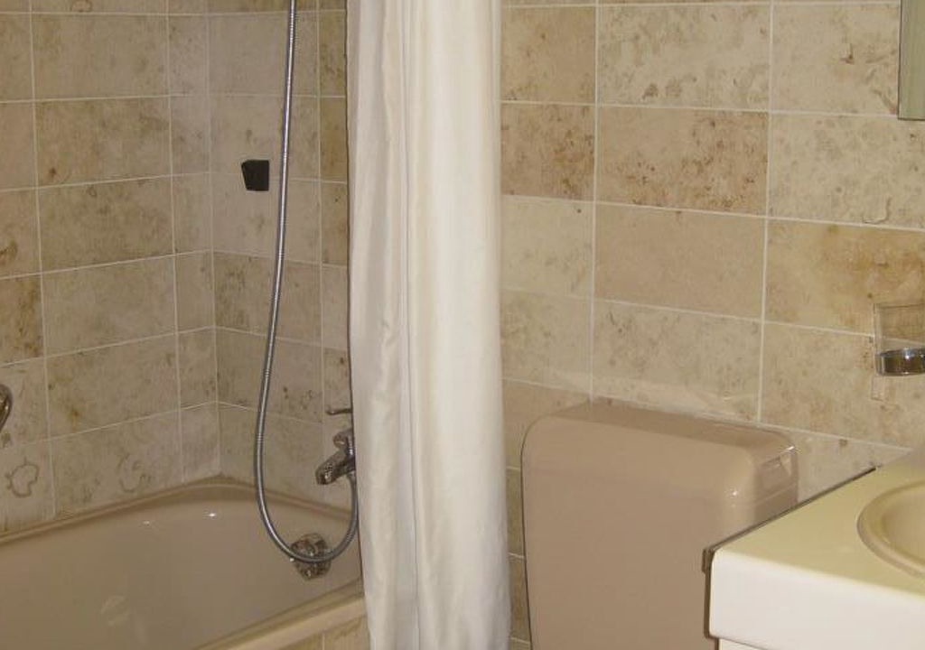 Photo of Bathroom in Saanenmoeser