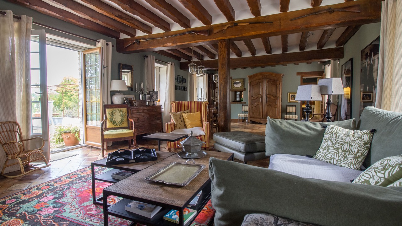 Photo of Livingroom in Courgent