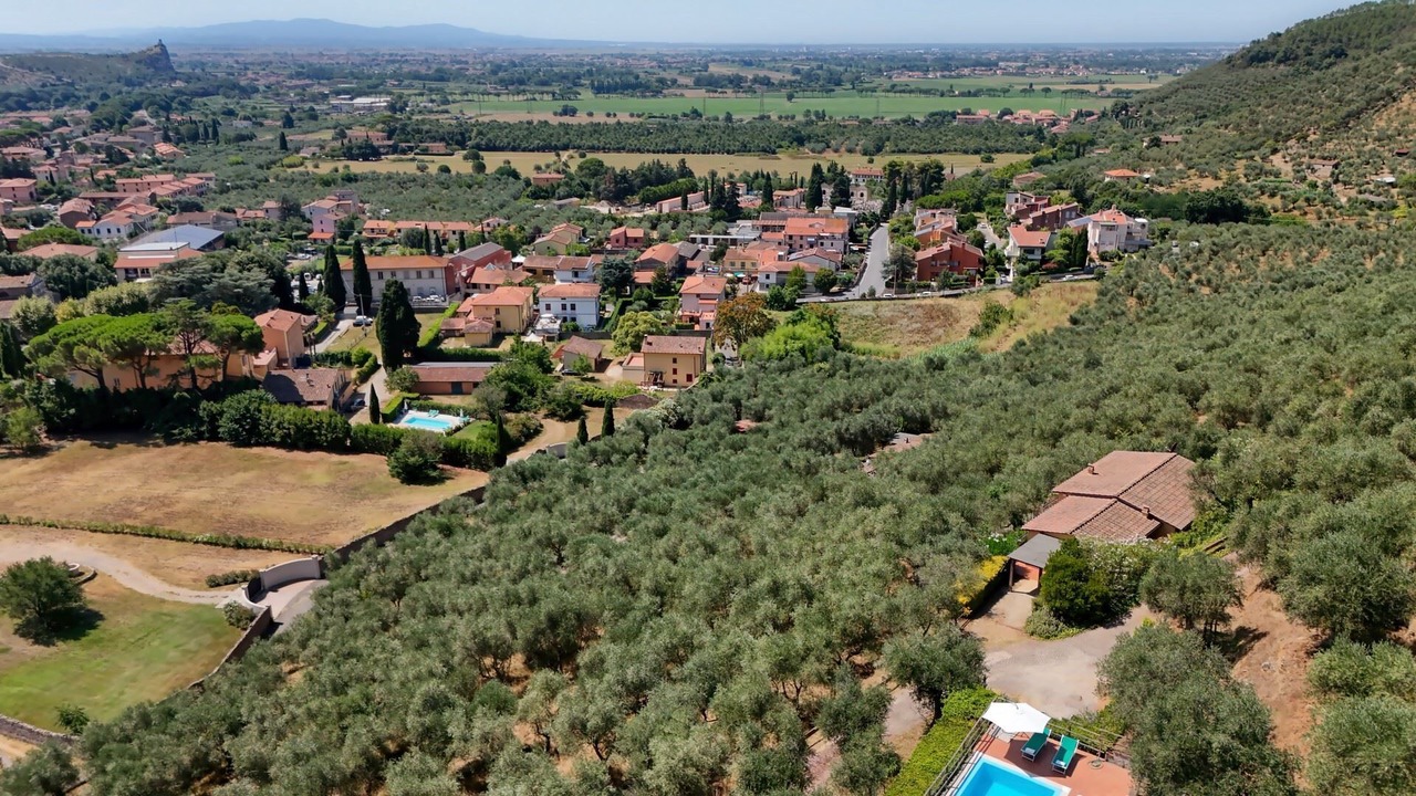 Photo of Outdoor in Calci