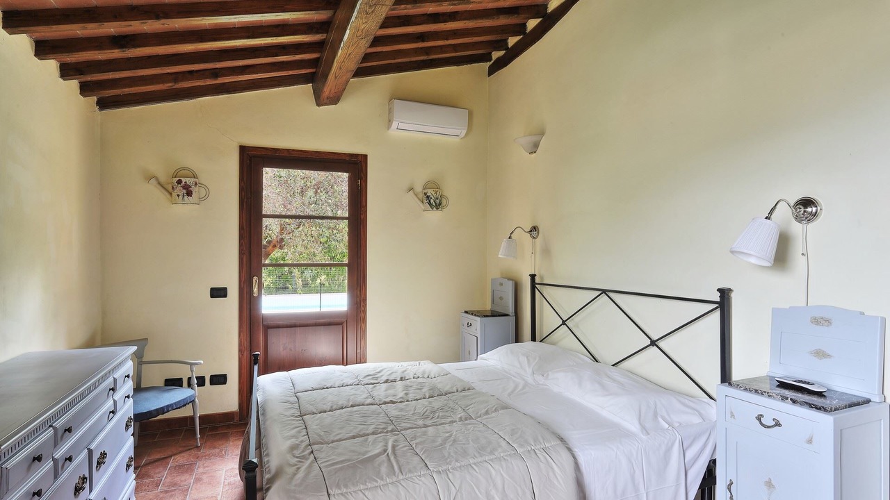 Photo of Bedroom in Calci