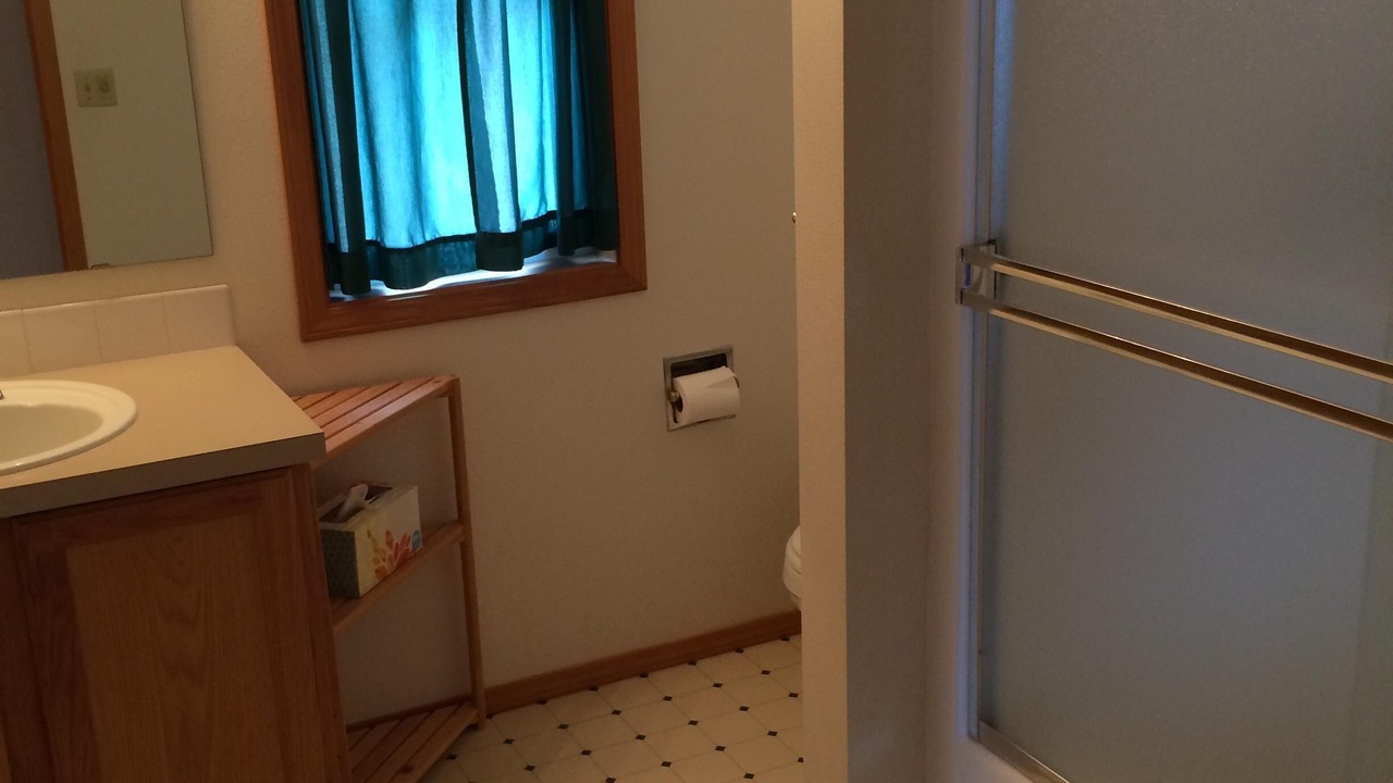 Photo of Bathroom in Neahkahnie Beach