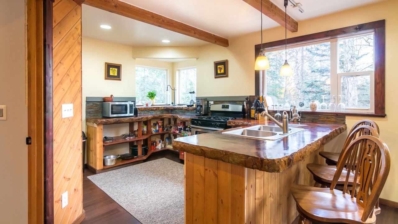 Photo of Kitchen in Talkeetna