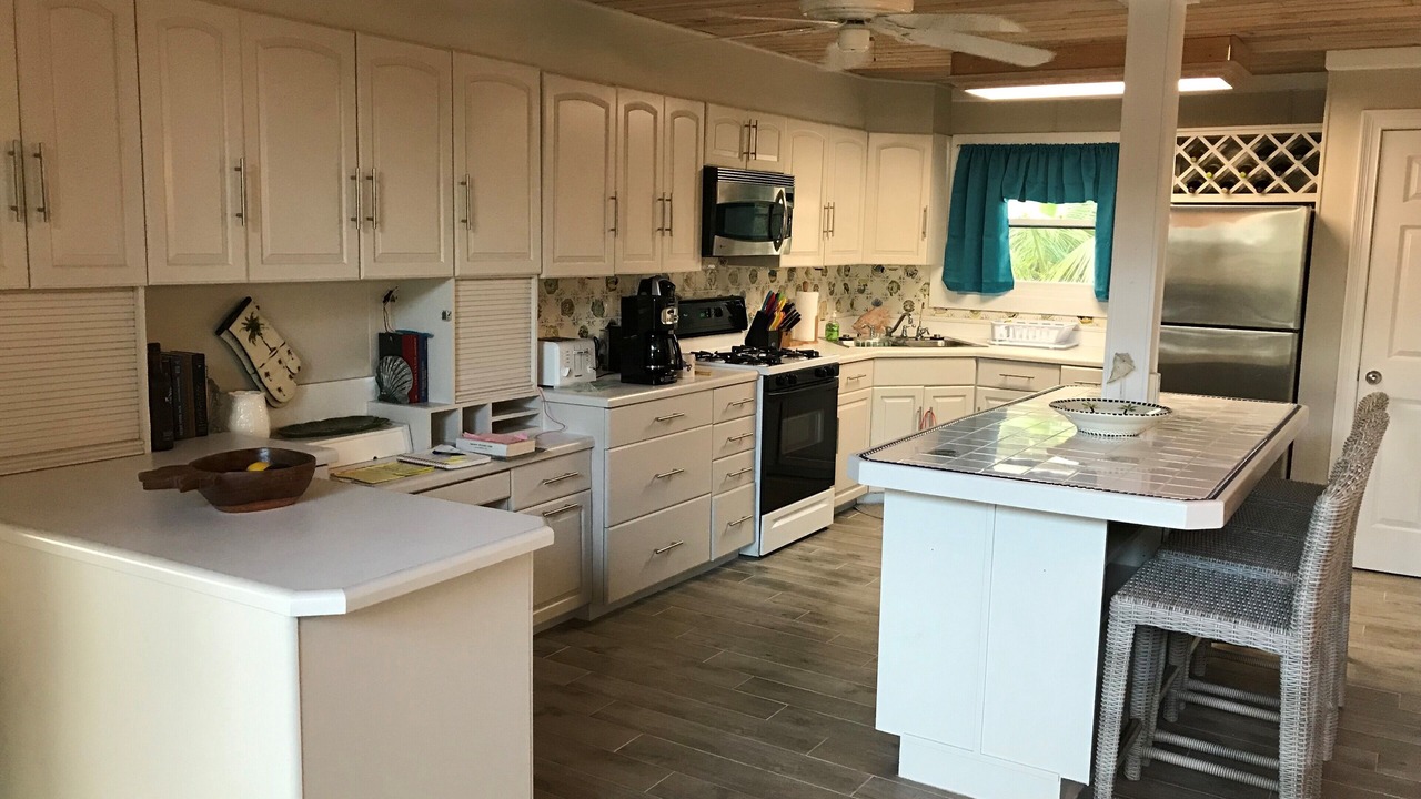 Photo of Kitchen in Lubbers Quarters Cay