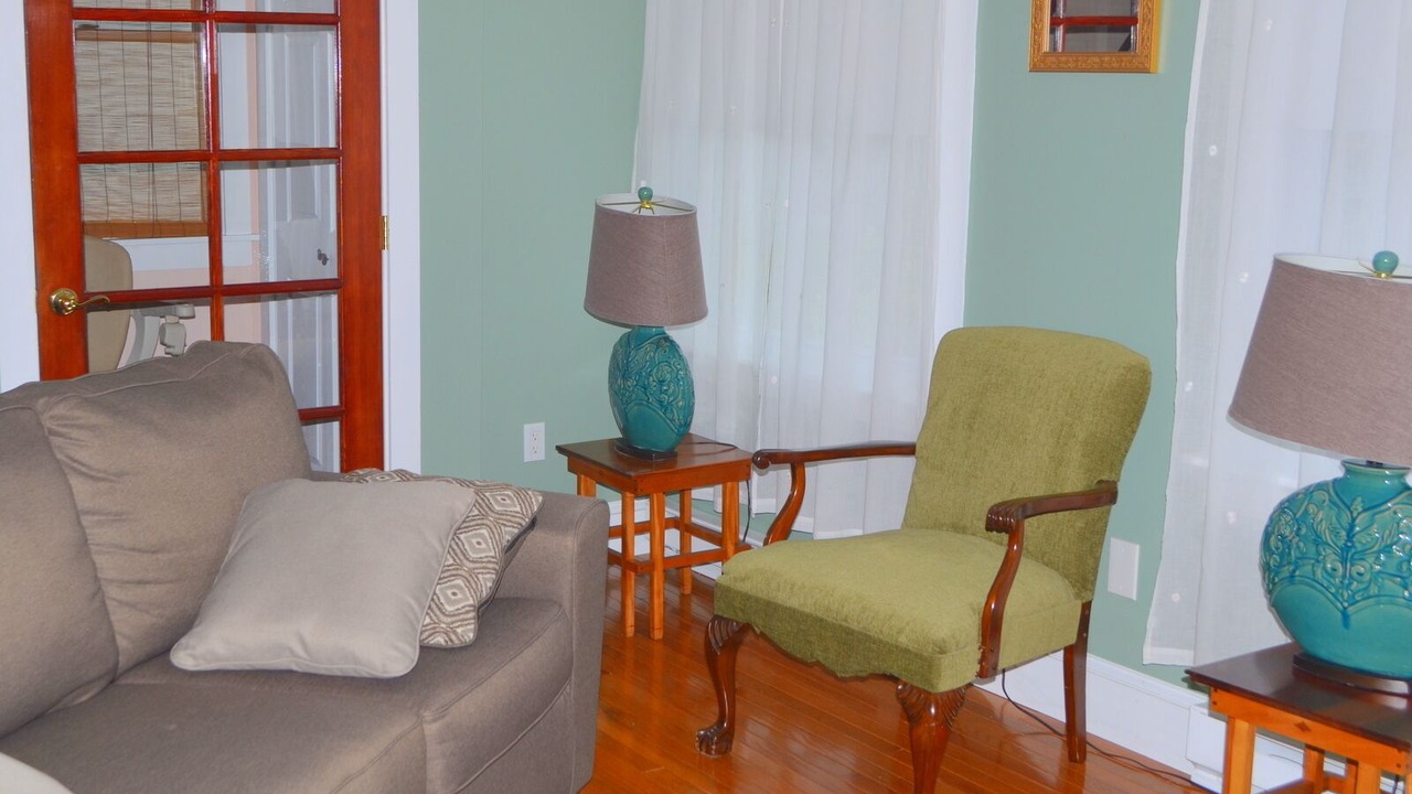 Photo of Livingroom in Newport