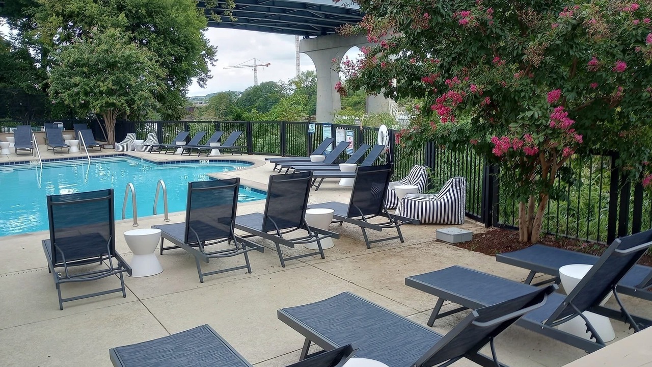 Photo of Outdoor in North Capitol