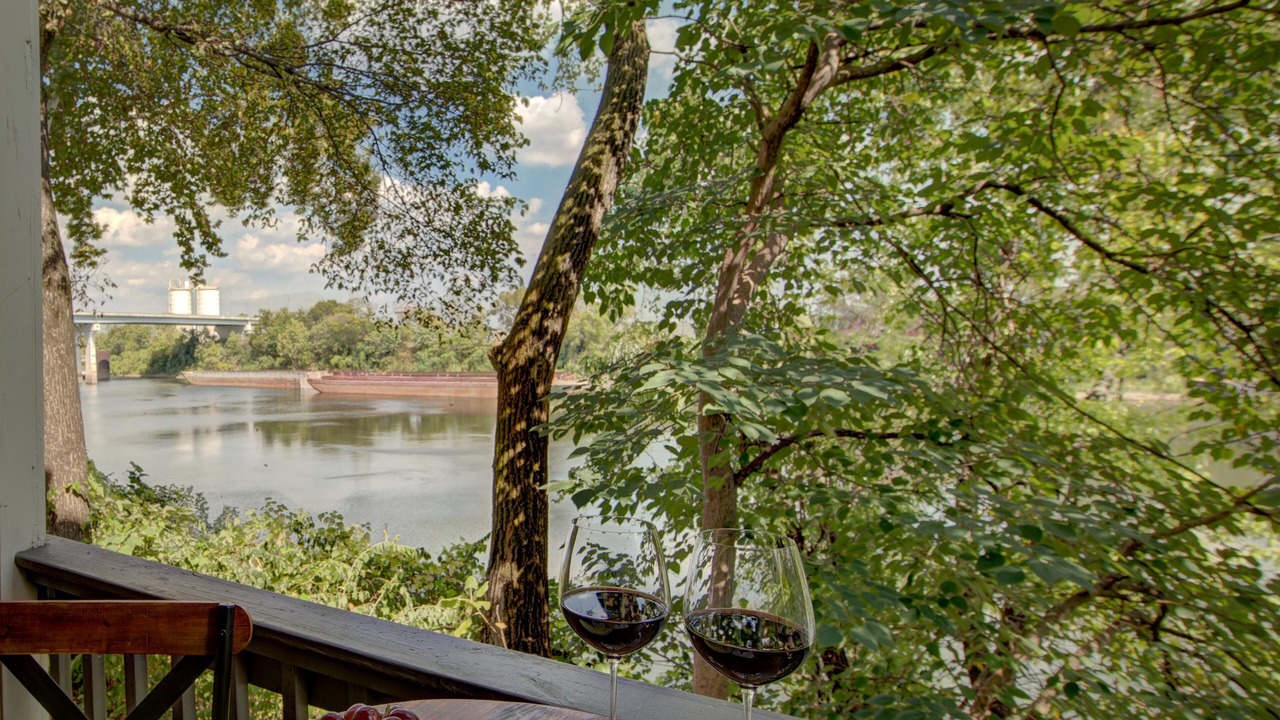 Photo of Patio Balcony in North Capitol