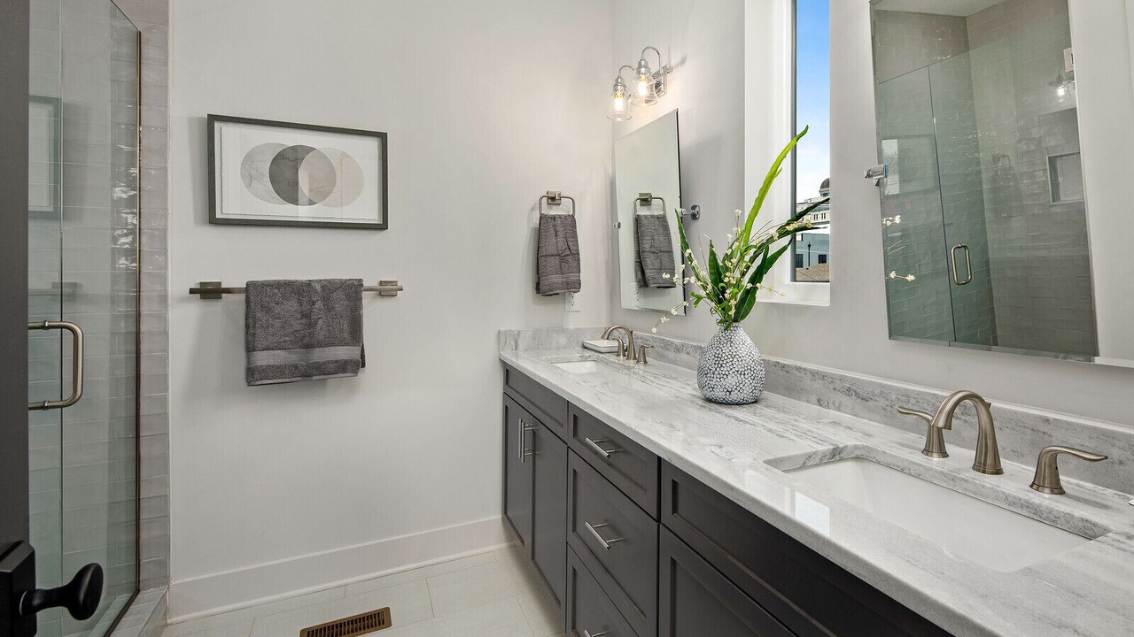 Photo of Bathroom in Edgehill