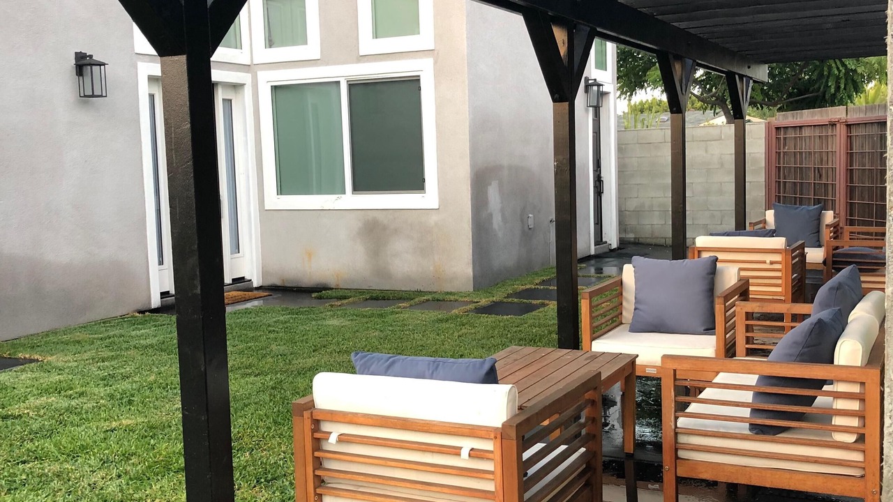 Photo of Patio Balcony in Del Aire