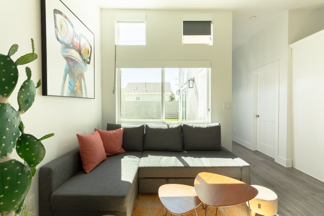 Photo of Livingroom in Del Aire