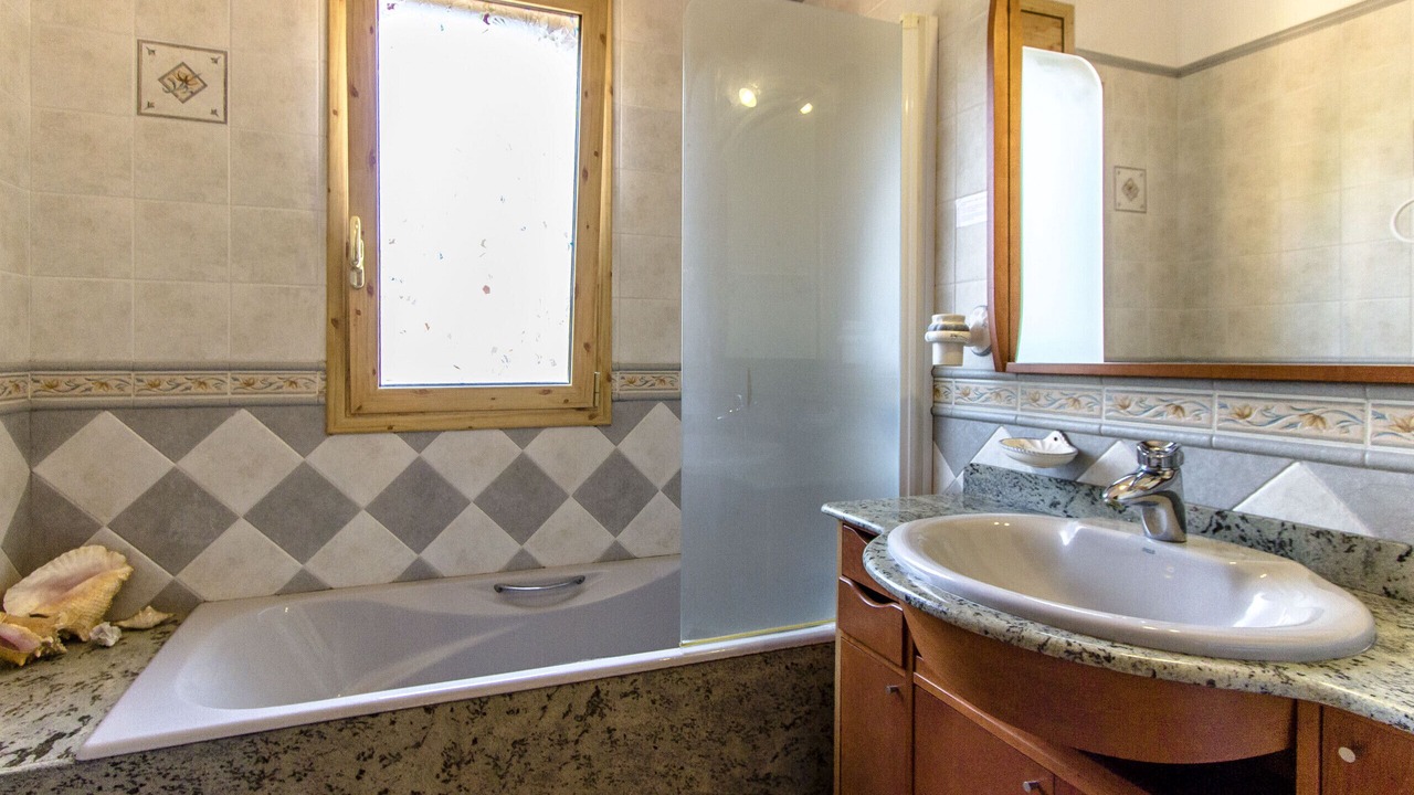 Photo of Bathroom in Torrelles de Llobregat