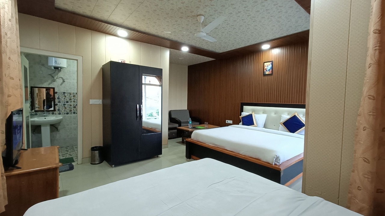 Photo of Bedroom in Bhimtal