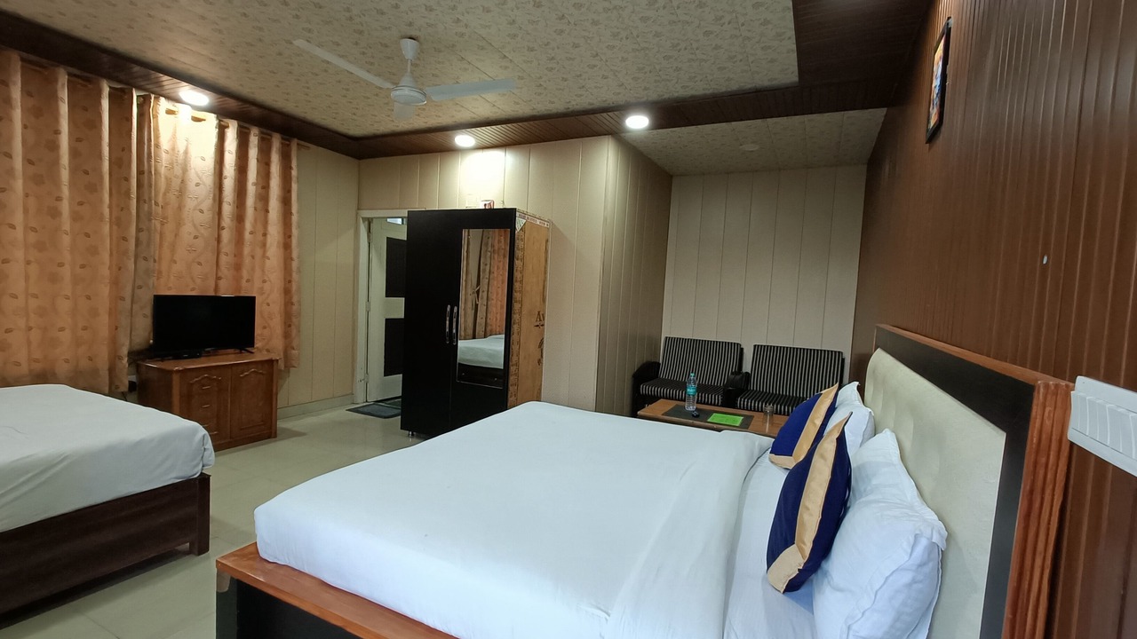 Photo of Bedroom in Bhimtal