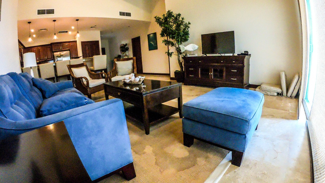 Photo of Livingroom in Pristine Bay