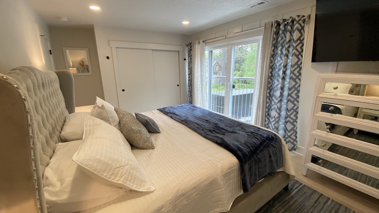 Photo of Bedroom in Cannon Beach
