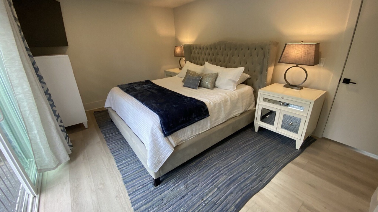 Photo of Bedroom in Cannon Beach