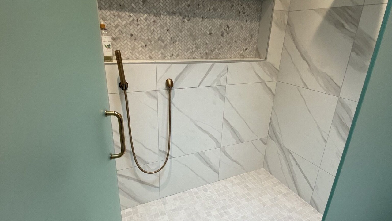 Photo of Bathroom in Cannon Beach