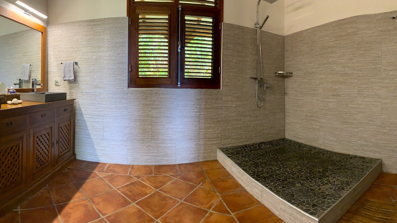 Photo of Bathroom in Deshaies