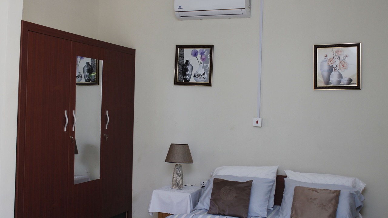 Photo of Bedroom in Teshie